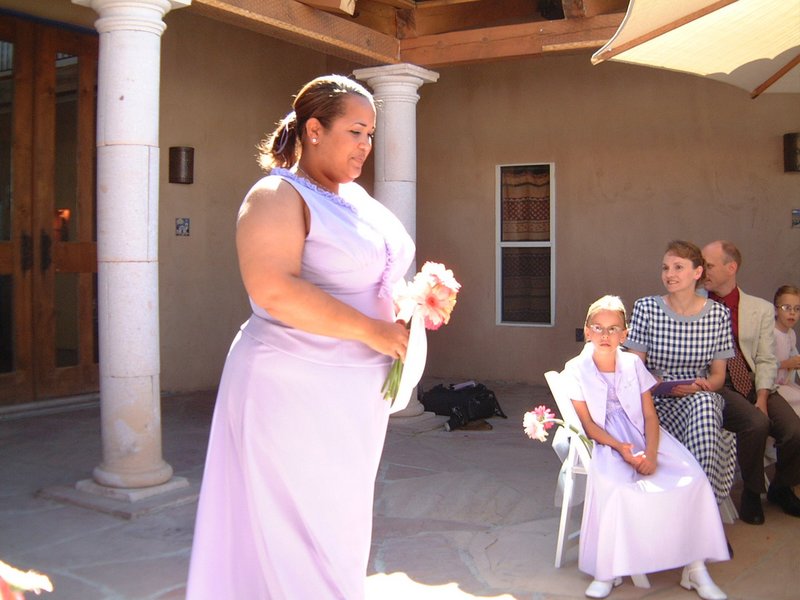 2004/06(June)/01(NM-Weekend)/02(Wedding)/800x600_2004-06-12 17-09-38.JPG